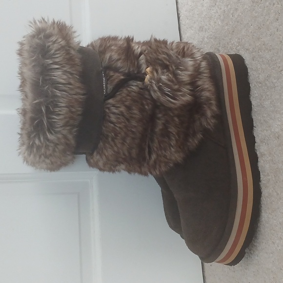 BearPaw Retro Tama Winter Boots Chocolate Brown - Picture 3 of 9